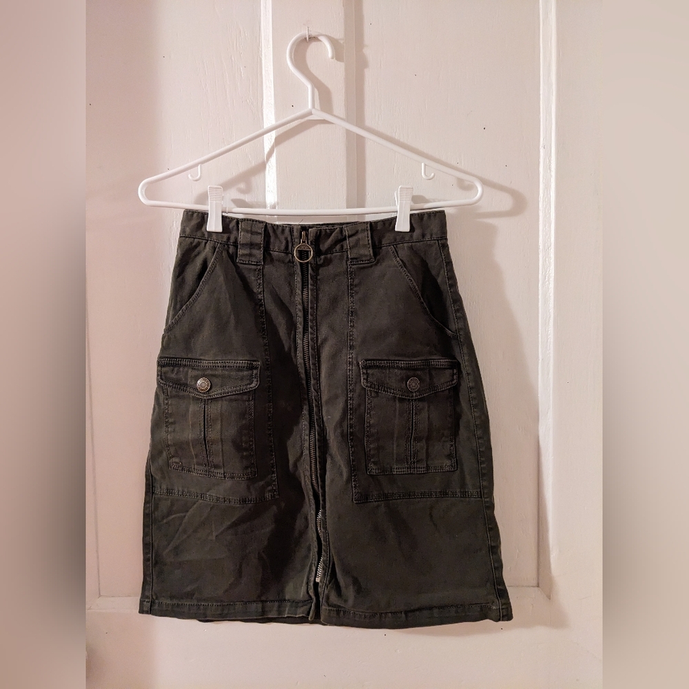 Dark green mini skirt